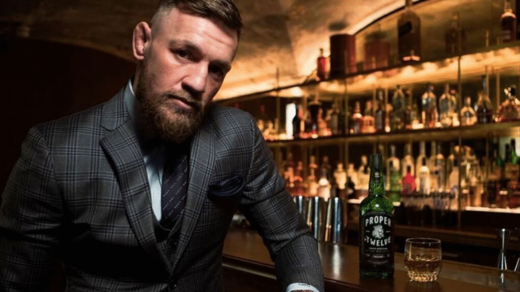 McGregor e L'Arte di Trasformare Le Sconfitte in Oro McGregor Proper 12 whiskey marketing business empire - atleta trasforma sconfitta UFC in successo imprenditoriale